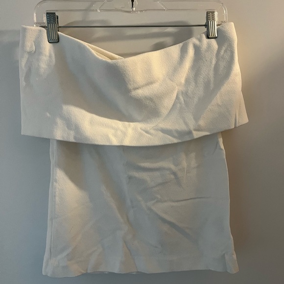 CLUB MONACO, off the shoulder white top, size M - Picture 1 of 1